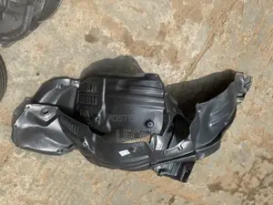 Toyota Highlander Fender Liner or Inner Mud Guard