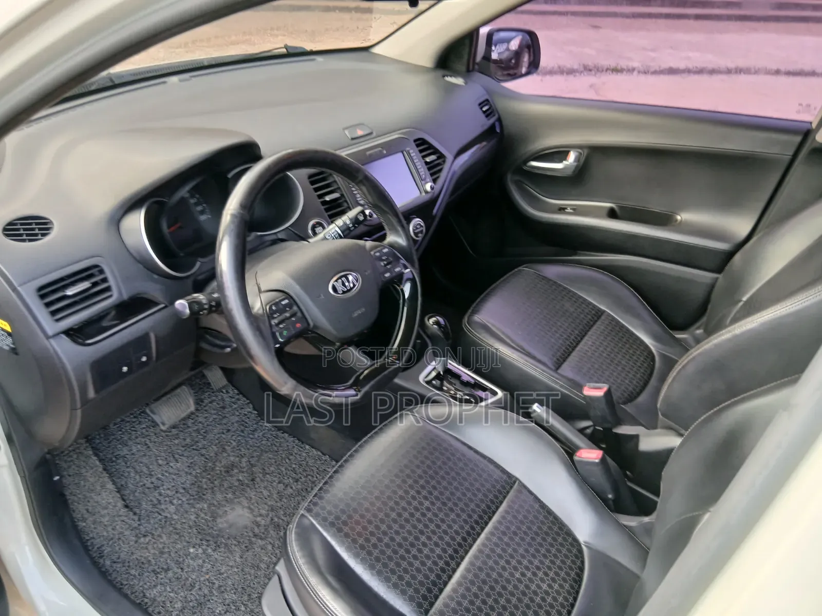 Kia Morning 2016 Off white