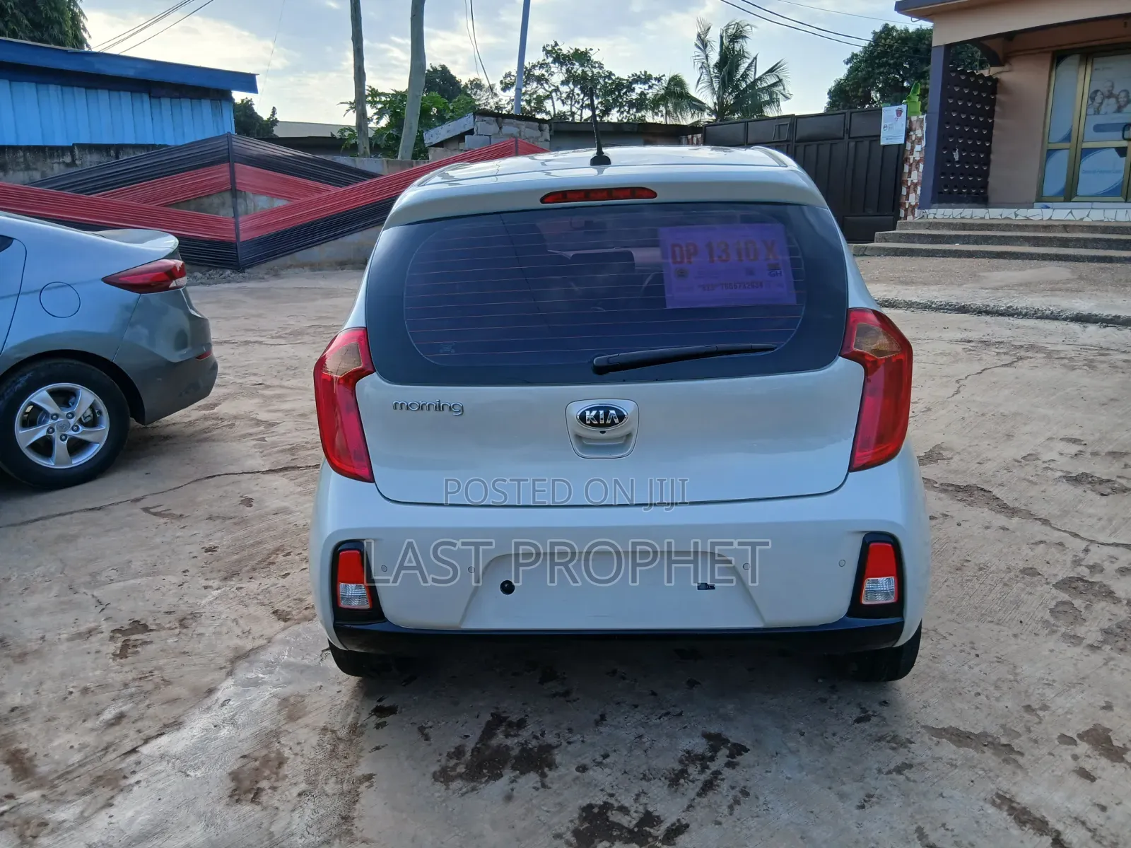 Kia Morning 2016 Off white