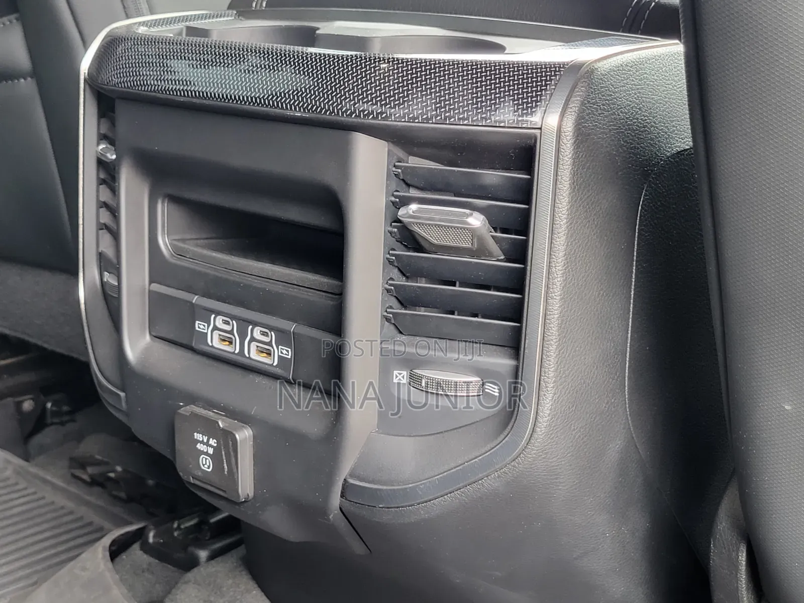Dodge RAM 2022 Red
