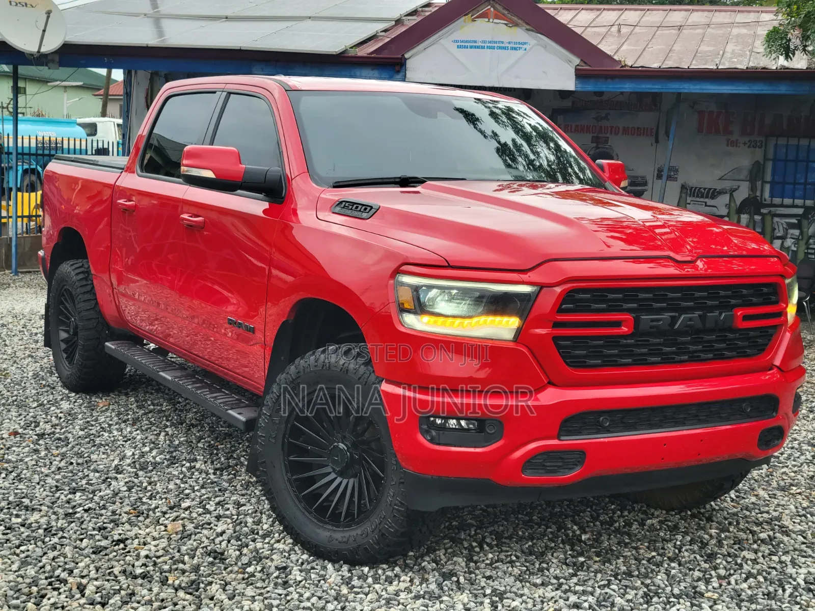 Dodge RAM 2022 Red