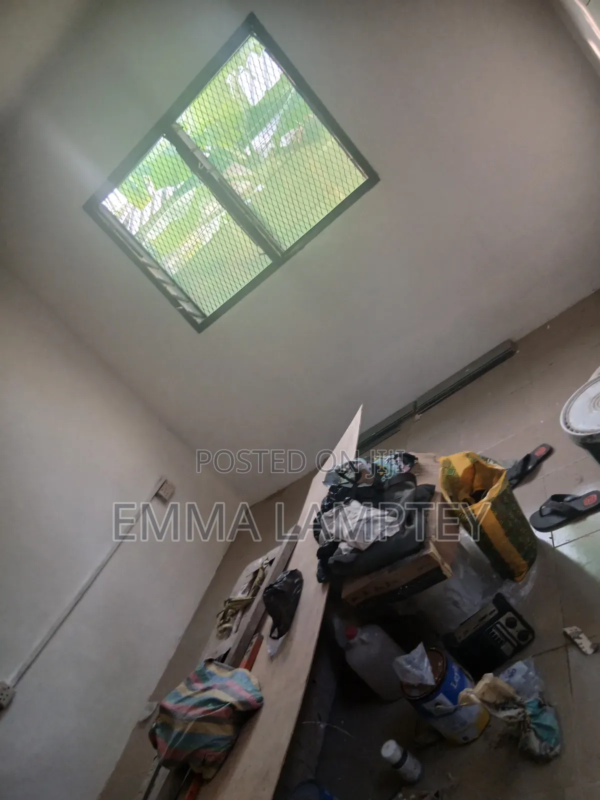 2bdrm Apartment in Emma Real Estate, North Kaneshie for rent