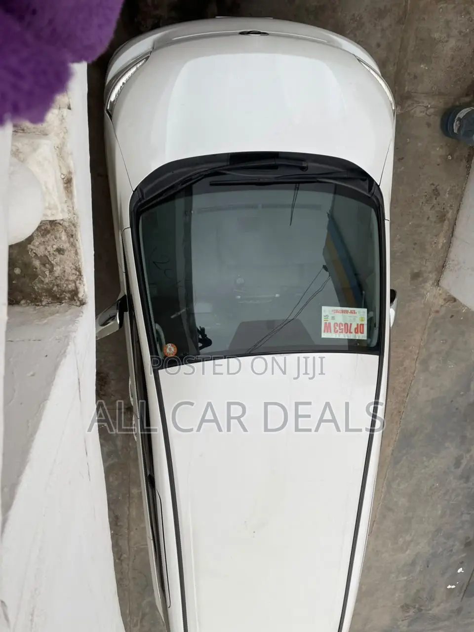Toyota Voxy 2013 White
