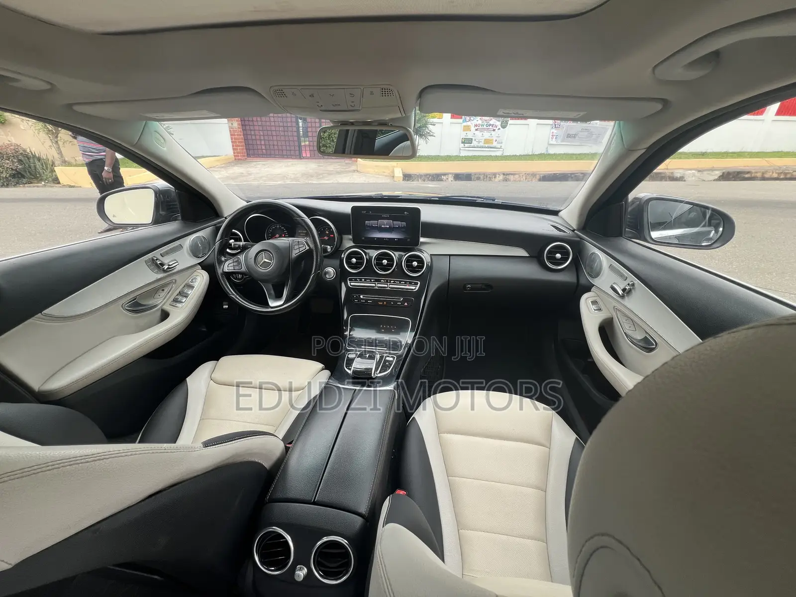 Mercedes-Benz C300 Sport 4Matic Sedan AWD (2.0L 4cyll 7A) 2016 Gray