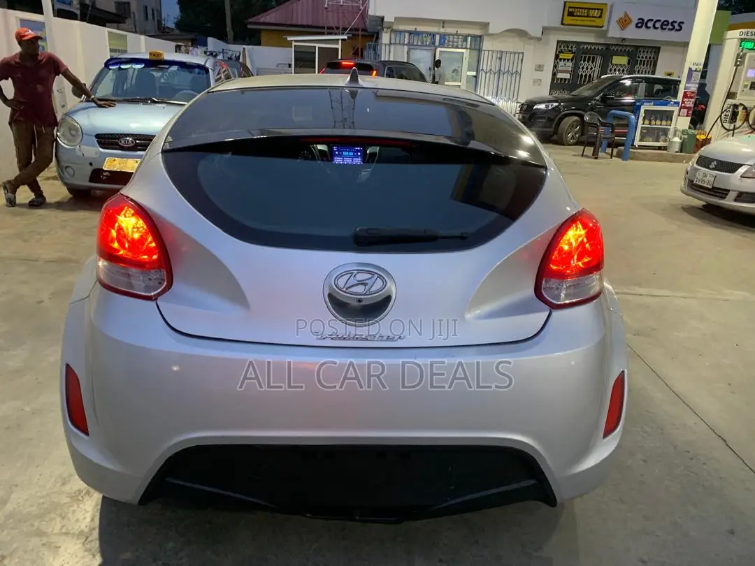 Hyundai Veloster 2015
