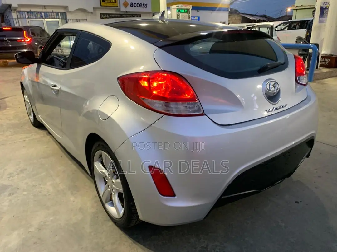 Hyundai Veloster 2015