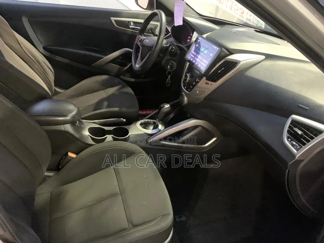 Hyundai Veloster 2015