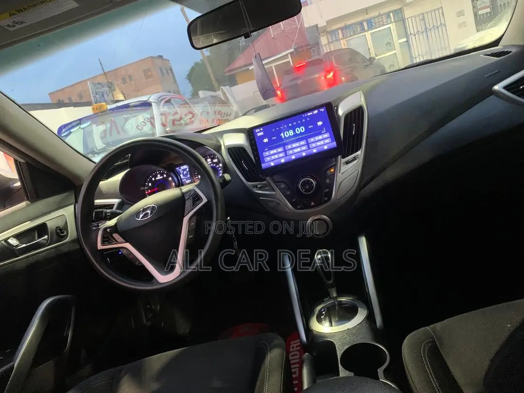 Hyundai Veloster 2015