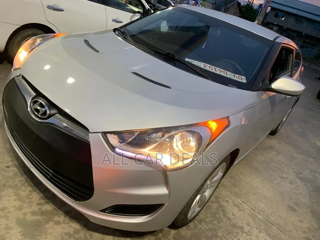 Hyundai Veloster 2015