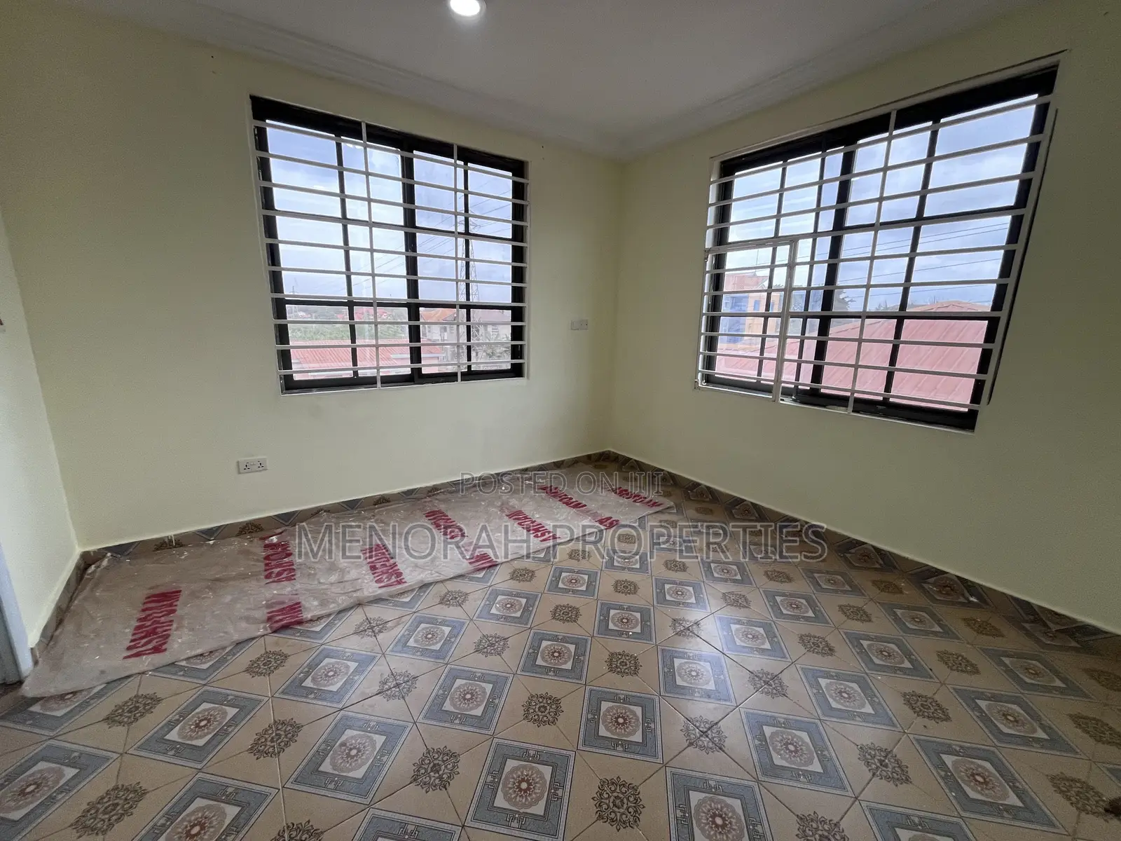 2bdrm Apartment in Adenta Fafraha, Frafraha for rent
