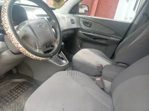 Hyundai Tucson 2008 Silver