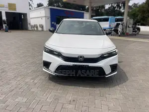 Honda Civic 2024 White