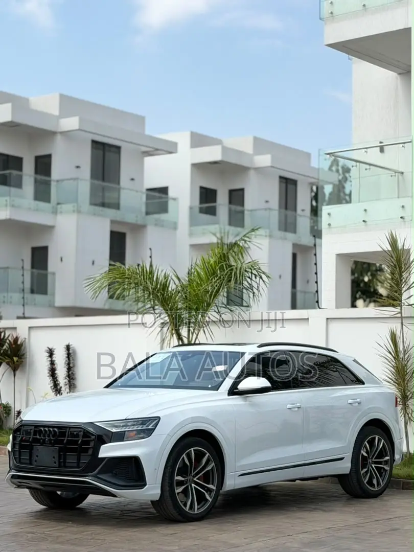 Audi SQ8 2023 White