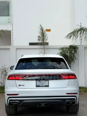Audi SQ8 2023 White