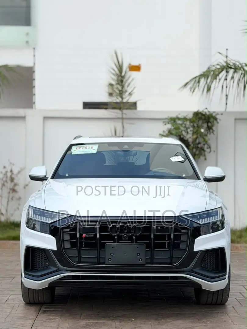Audi SQ8 2023 White