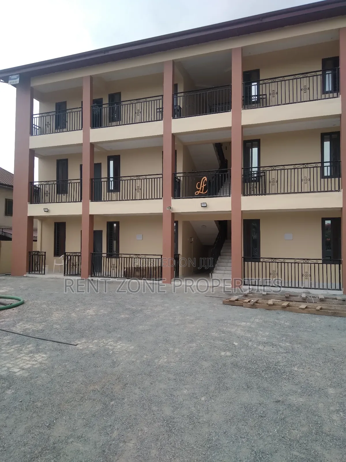 2bdrm Apartment in Ablekuma for rent
