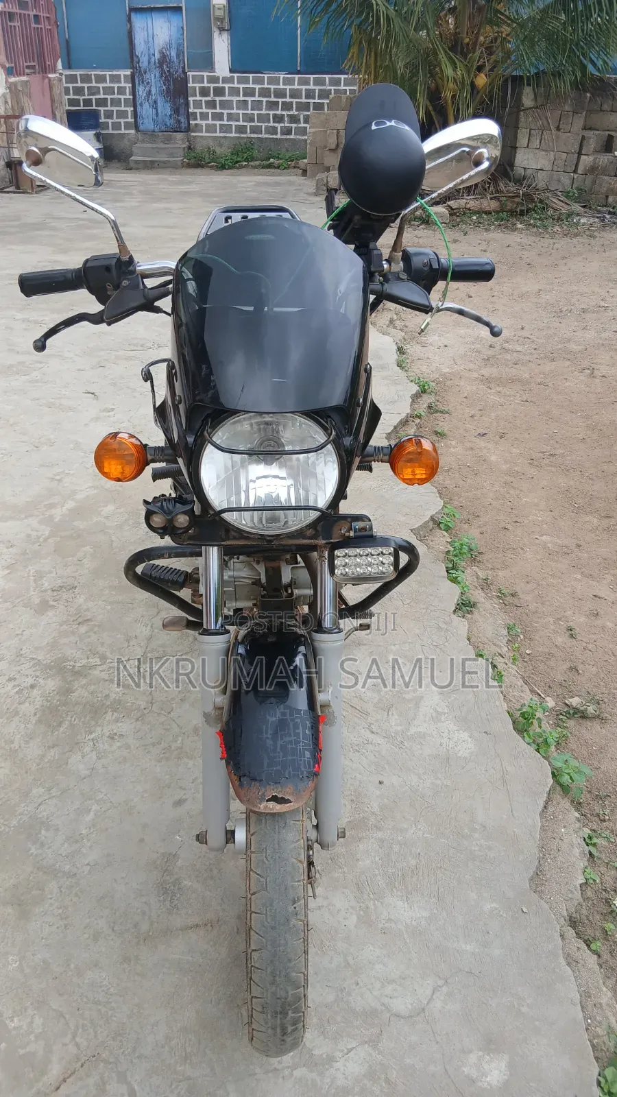 Bajaj Boxer 125 2025 Black