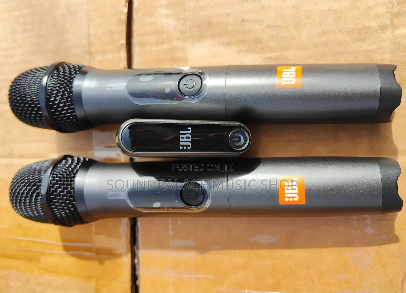 JBL Wireless Two Microphone System With Dual-Channel Wireless Receiver
