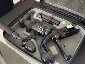 Zhiyun Crane 4 Gimbal Combo Kit