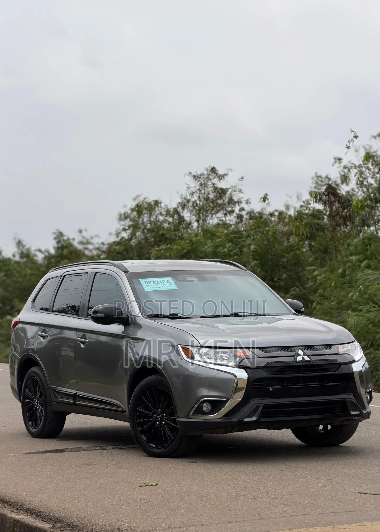 Mitsubishi Outlander LE S-AWC 2020 Gray