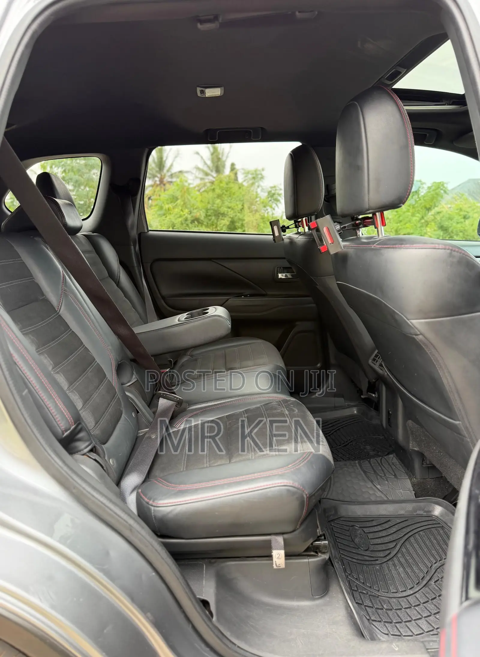 Mitsubishi Outlander LE S-AWC 2020 Gray