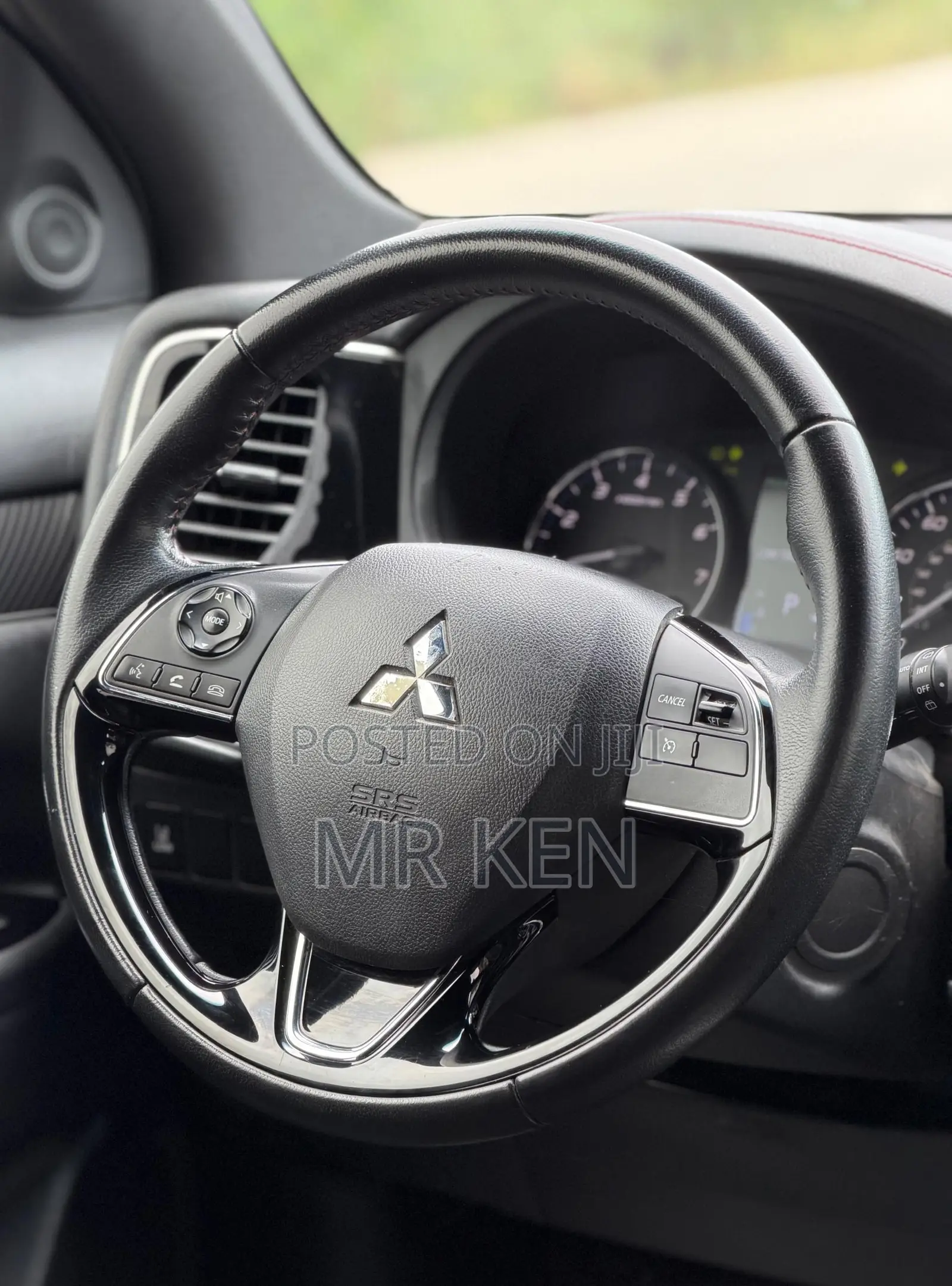 Mitsubishi Outlander LE S-AWC 2020 Gray