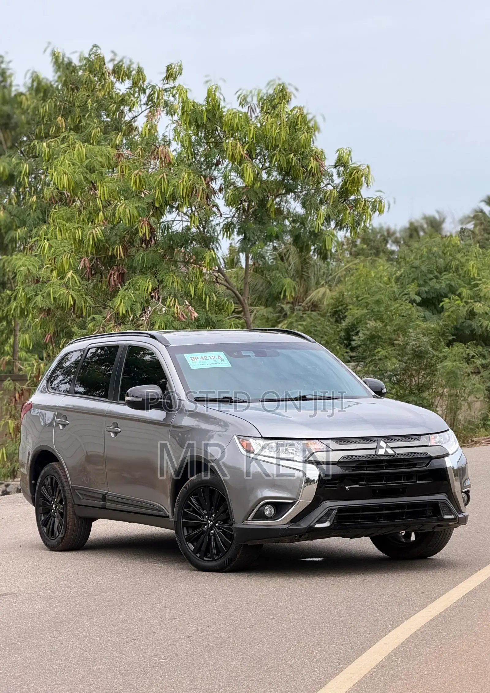 Mitsubishi Outlander LE S-AWC 2020 Gray