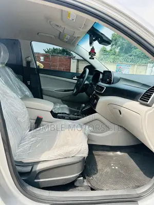 Hyundai Tucson 2019 Silver