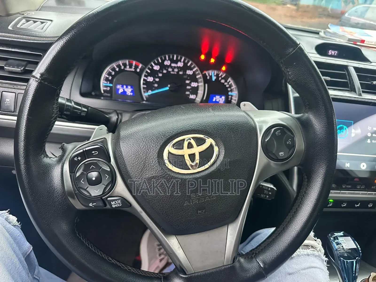 Toyota Camry 2020 White