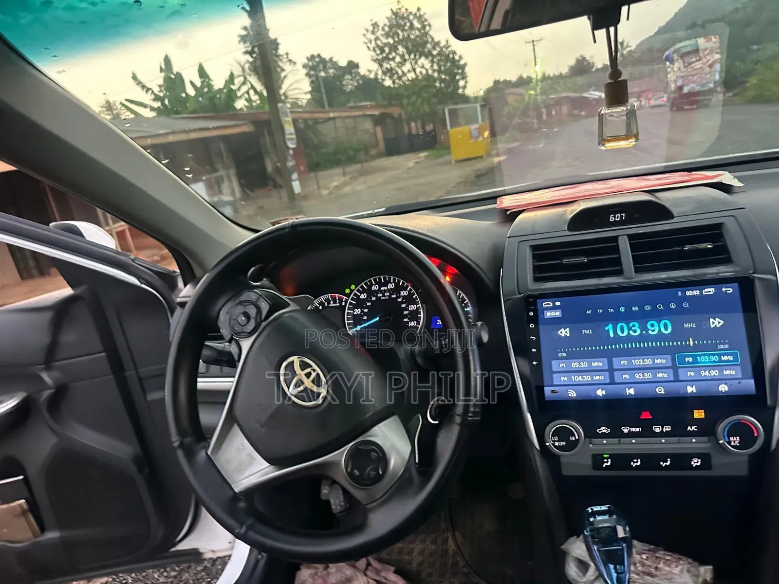 Toyota Camry 2020 White