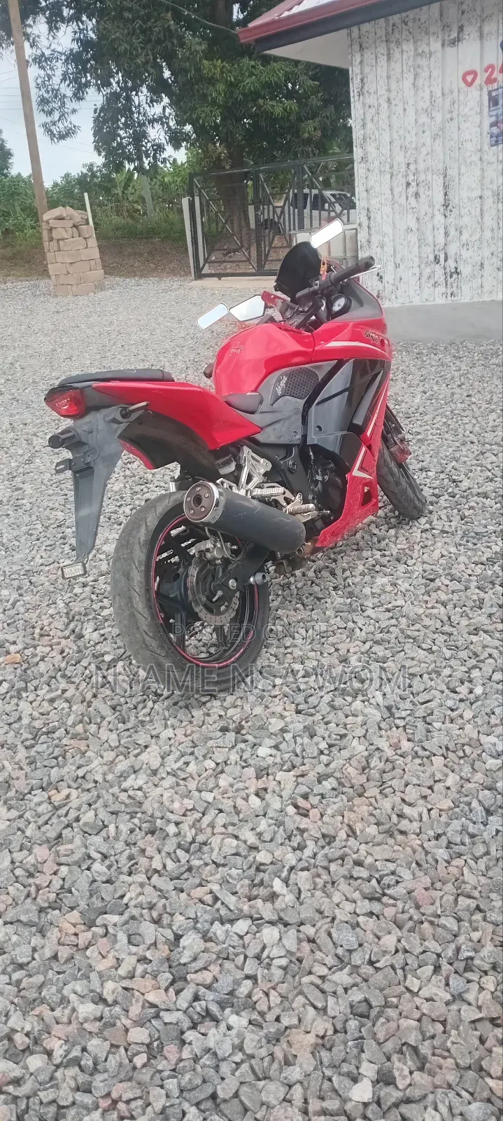 Kawasaki Ninja 300 2011 Red