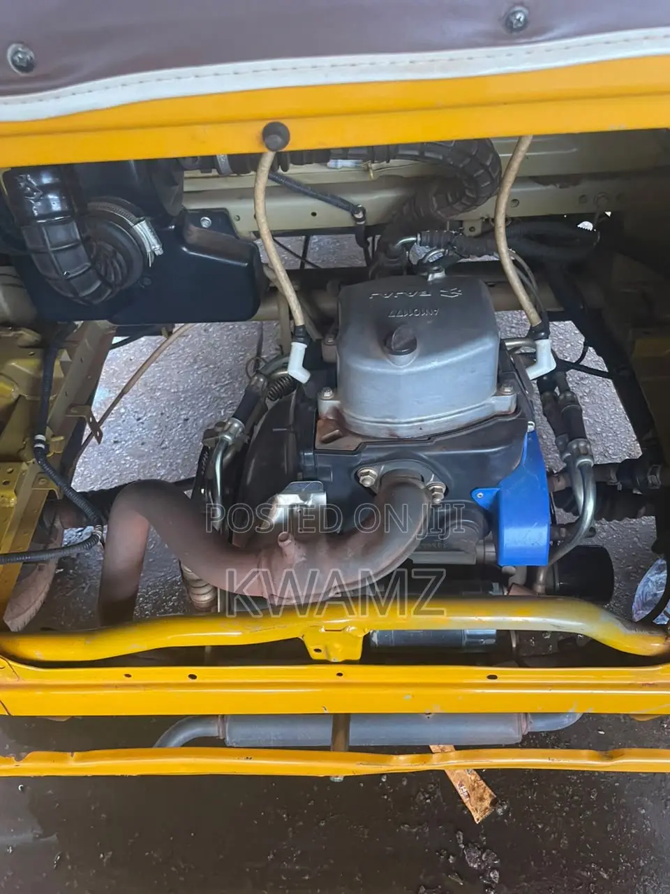 Bajaj RE 2025 Yellow