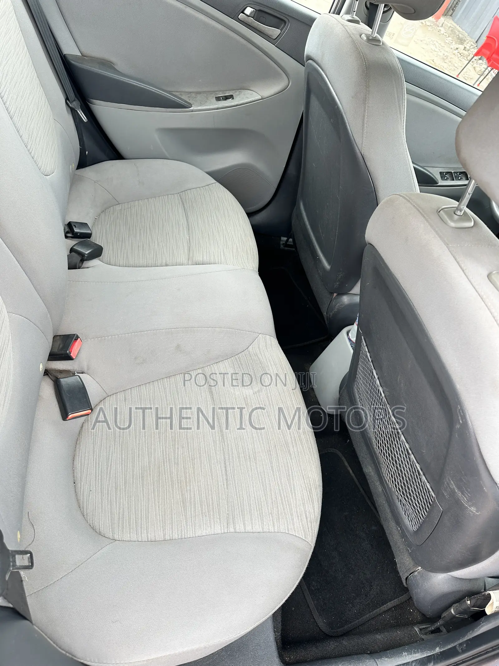 Hyundai Accent SE Sedan 2017 Gray