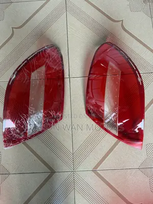 W204 Tail Light Cover