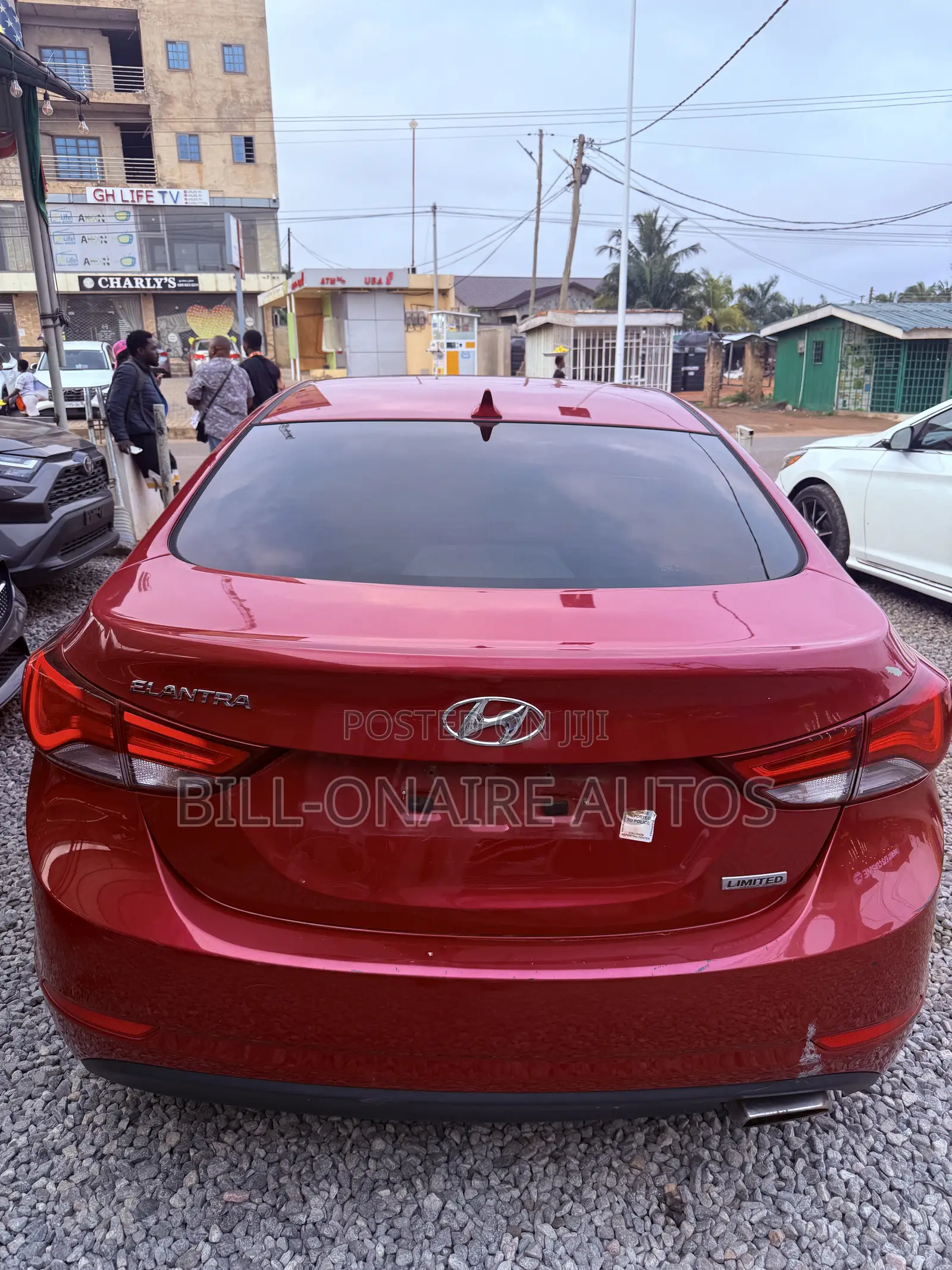 Hyundai Elantra Limited 4dr Sedan (1.8L 4cyl 6A) 2015 Red