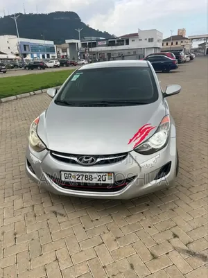 Hyundai Elantra 2013 Silver