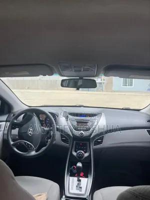Hyundai Elantra 2013 Silver