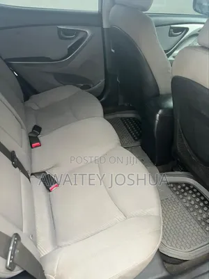 Hyundai Elantra 2013 Silver