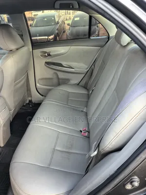 Toyota Corolla 2010 Black