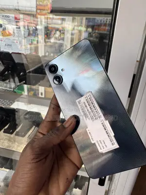 New Samsung Galaxy A06 128 GB Black