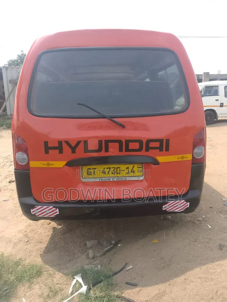 Hyundai H-100 1998 Orange