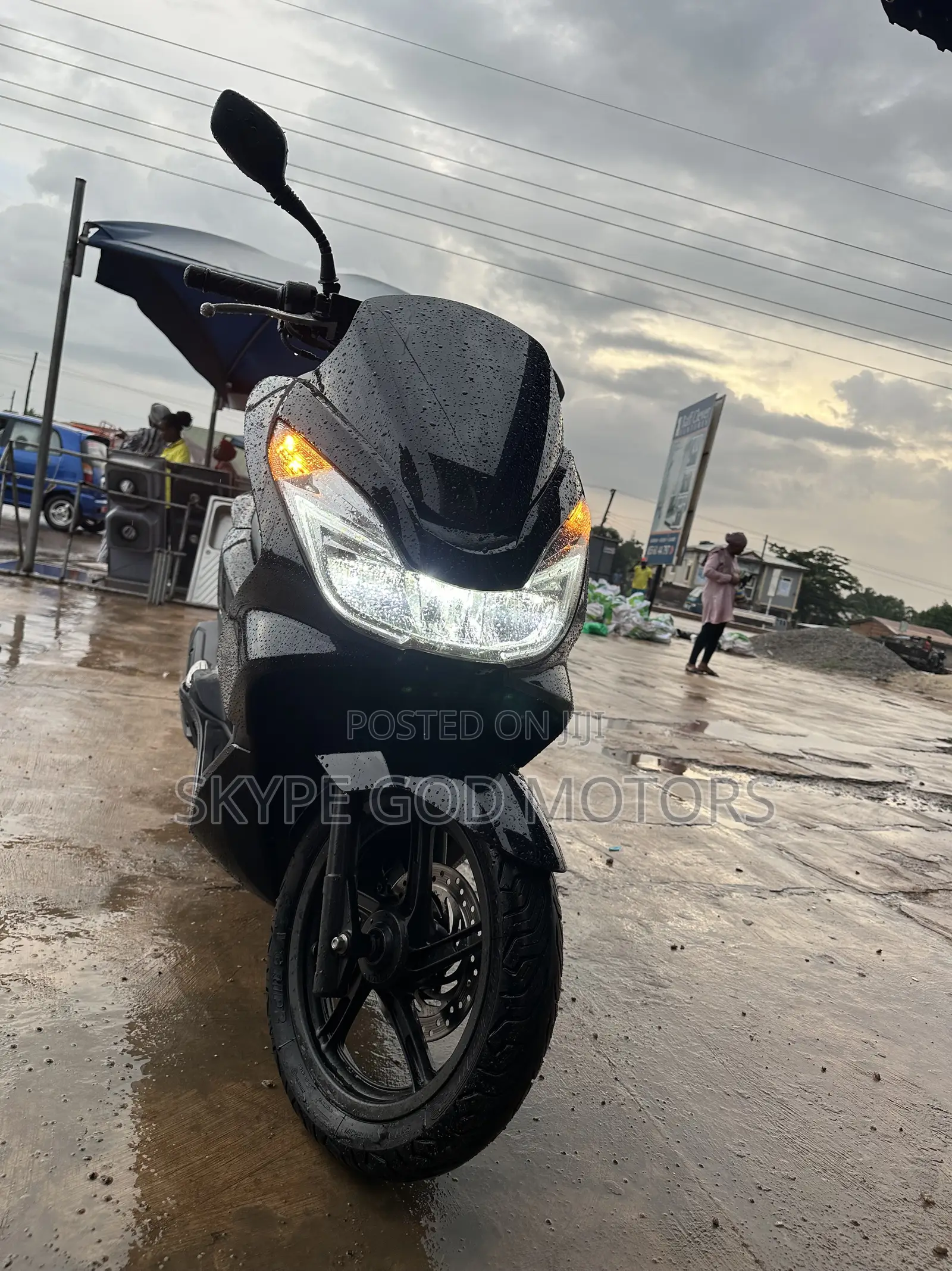 Honda 2022 Black