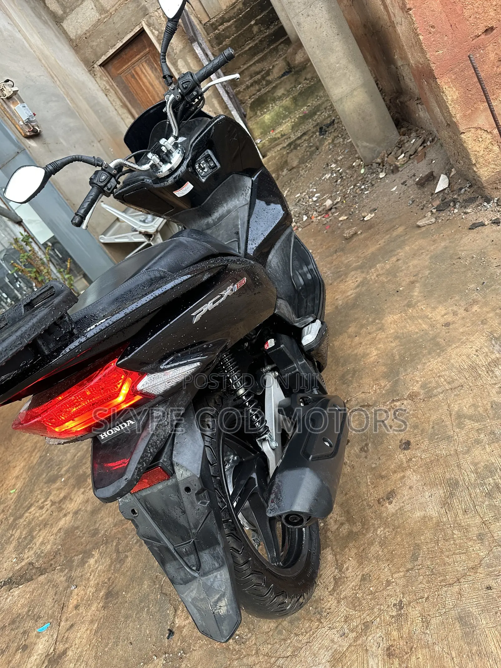 Honda 2022 Black