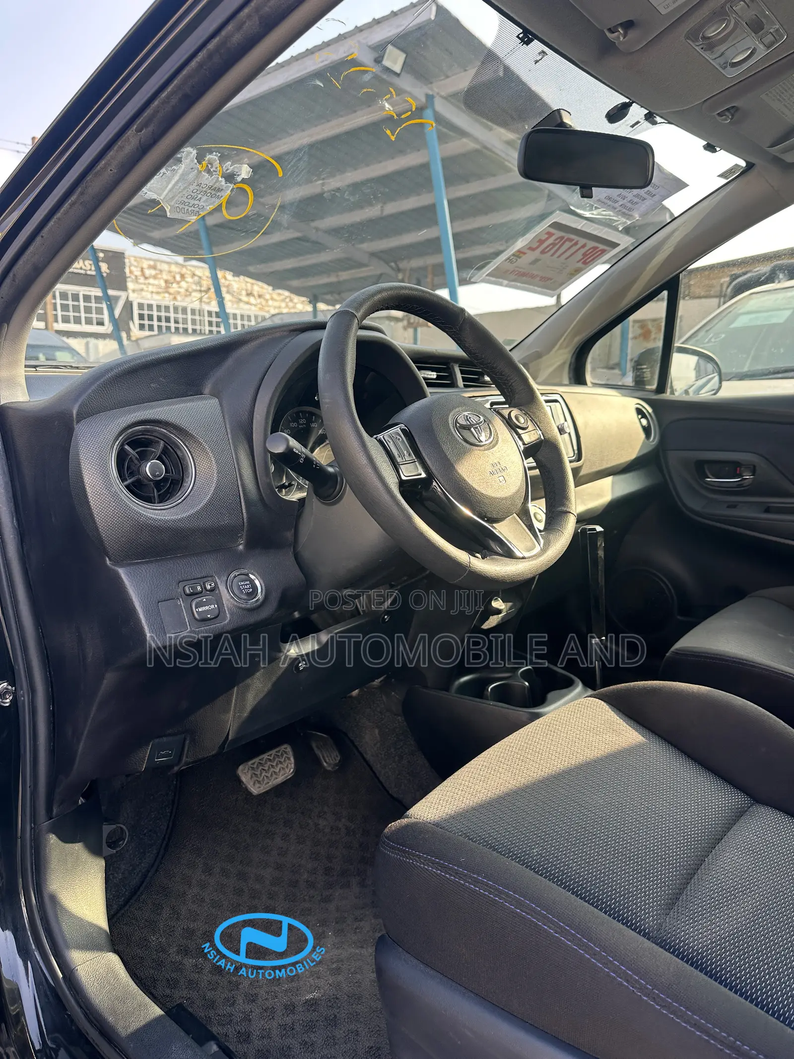 Toyota Vitz 2016 Black
