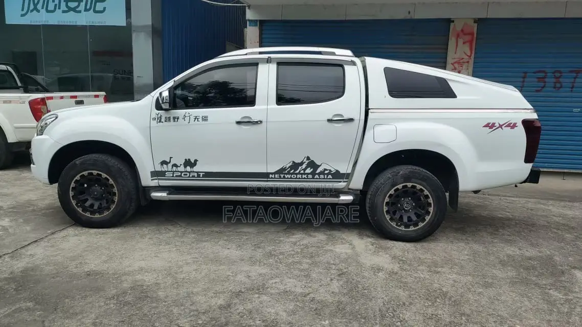 Isuzu D-MAX 2019 White