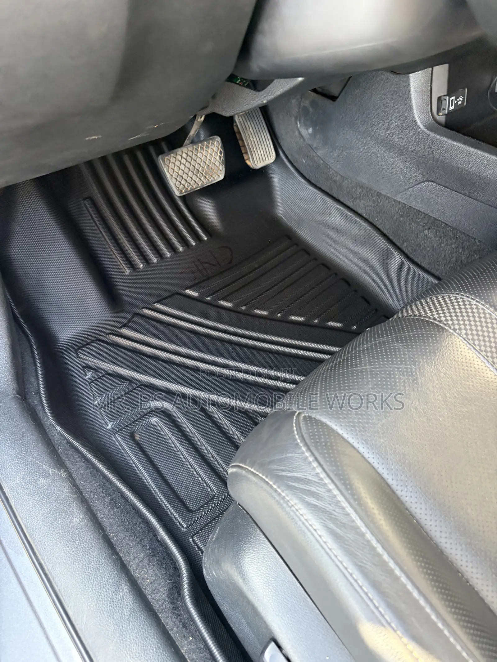 3D Honda CRV Floor Mat 2017-2022