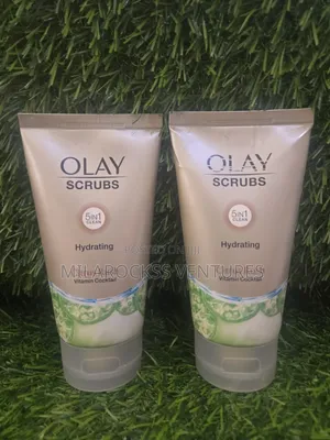 Olay Hydration 5in1 Clean Scrub.