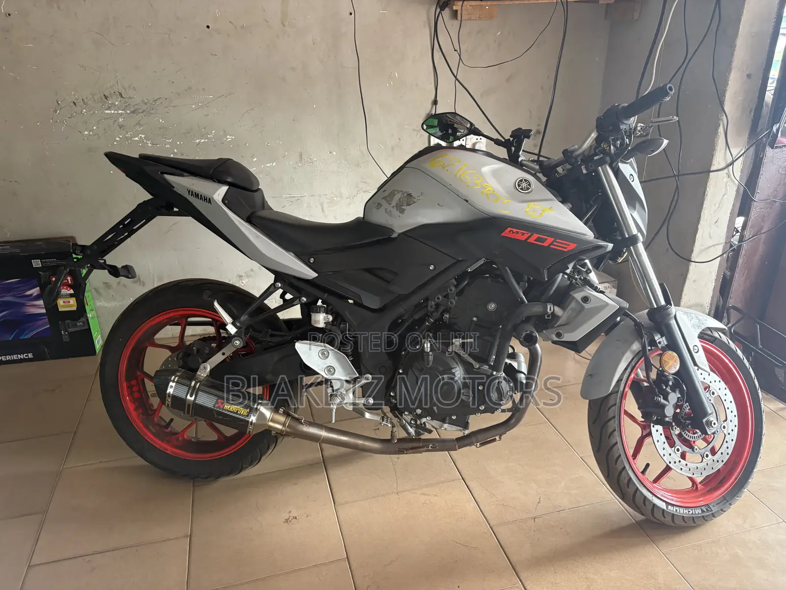 Yamaha 2017 Silver