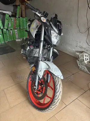 Yamaha 2017 Silver