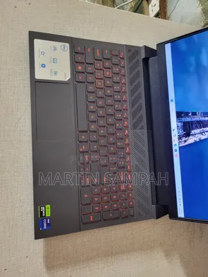 Laptop Dell G15 5535 32GB Intel SSD 1T